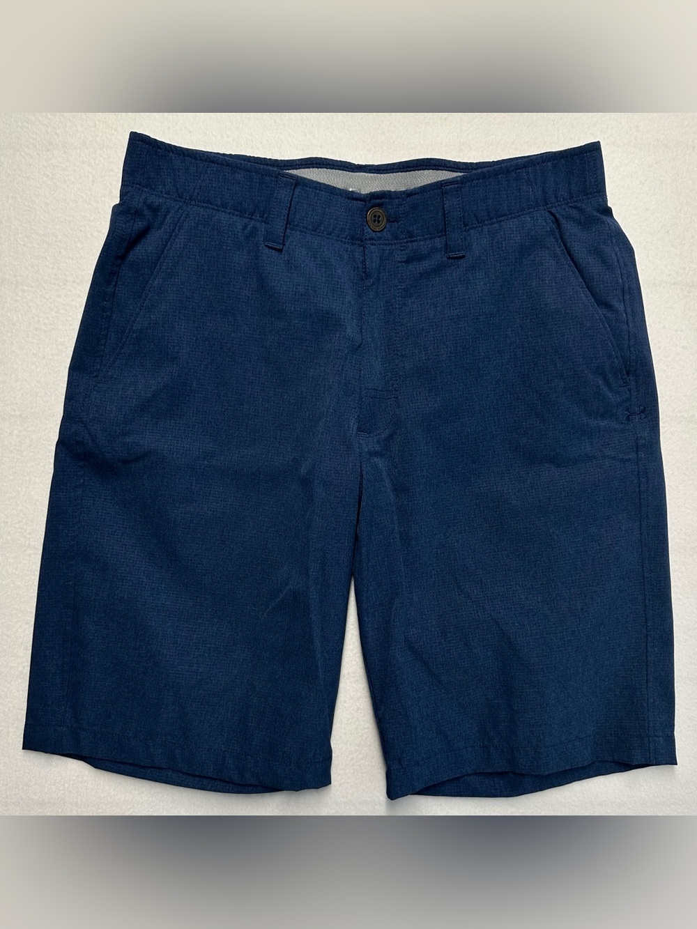 Under Armour HeatGear Shorts Men’s 32 Navy Athletic Lightweight Performance